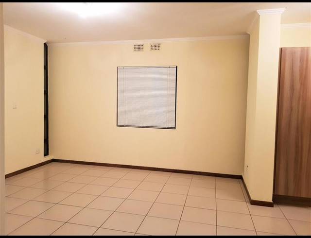 2 BEDROOM PROPERTY TO RENT IN JACKAL CREEK GOLF ESTATE
